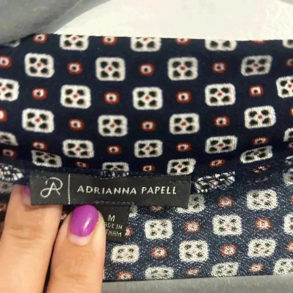 Women’s Adrianna Papell Blouse Size Medium - Picture 5 of 5